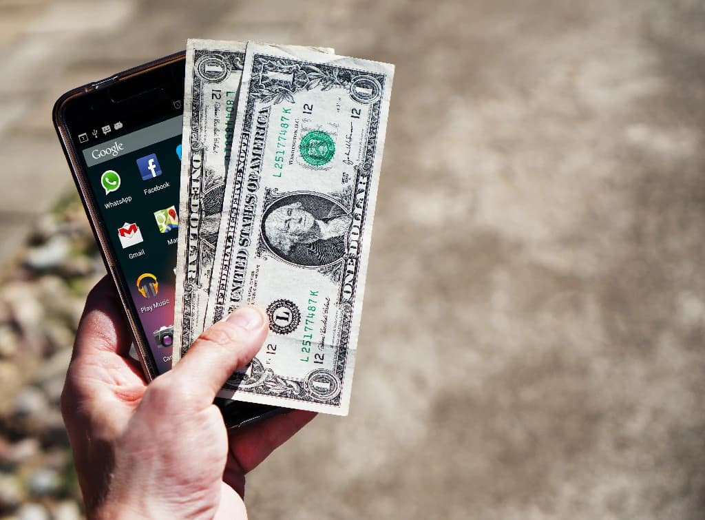 Chuẩn bị cho chuyến đi Philippines: mạng, tiền và app trong một bài