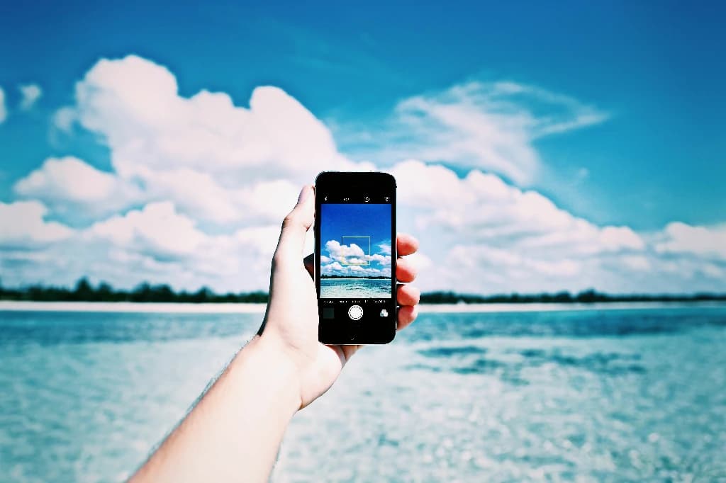iCloud (sao lưu ảnh) tốn bao nhiêu data? Cách ước tính khi du lịch