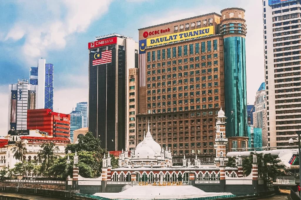 Kinh nghiệm du lịch Malaysia tự túc lần đầu từ A-Z