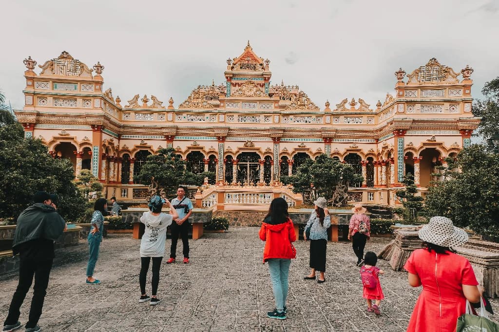Săn vé máy bay giá rẻ đi Mỹ: mẹo và thời điểm